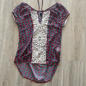 Printed Lace Short-Sleeved Blouse